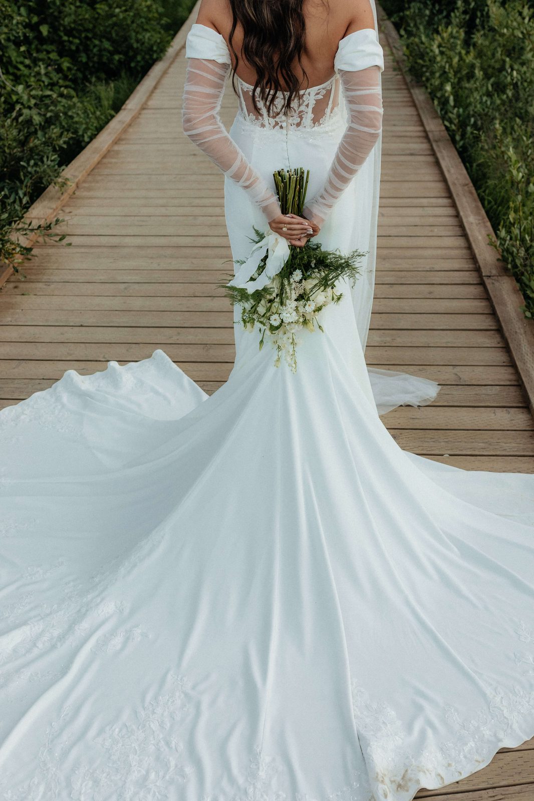 Bridal portrait in the mountains, Utah